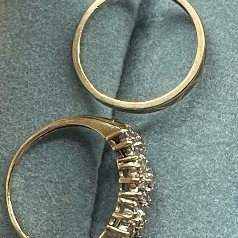 10k gold ring set with genuine diamonds cluster ring can be wedding ring size 6 - Picture 8 of 12